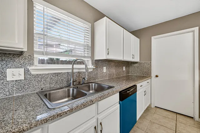 $1,850 | 5615 West Harrow Drive, Houston, TX 77084