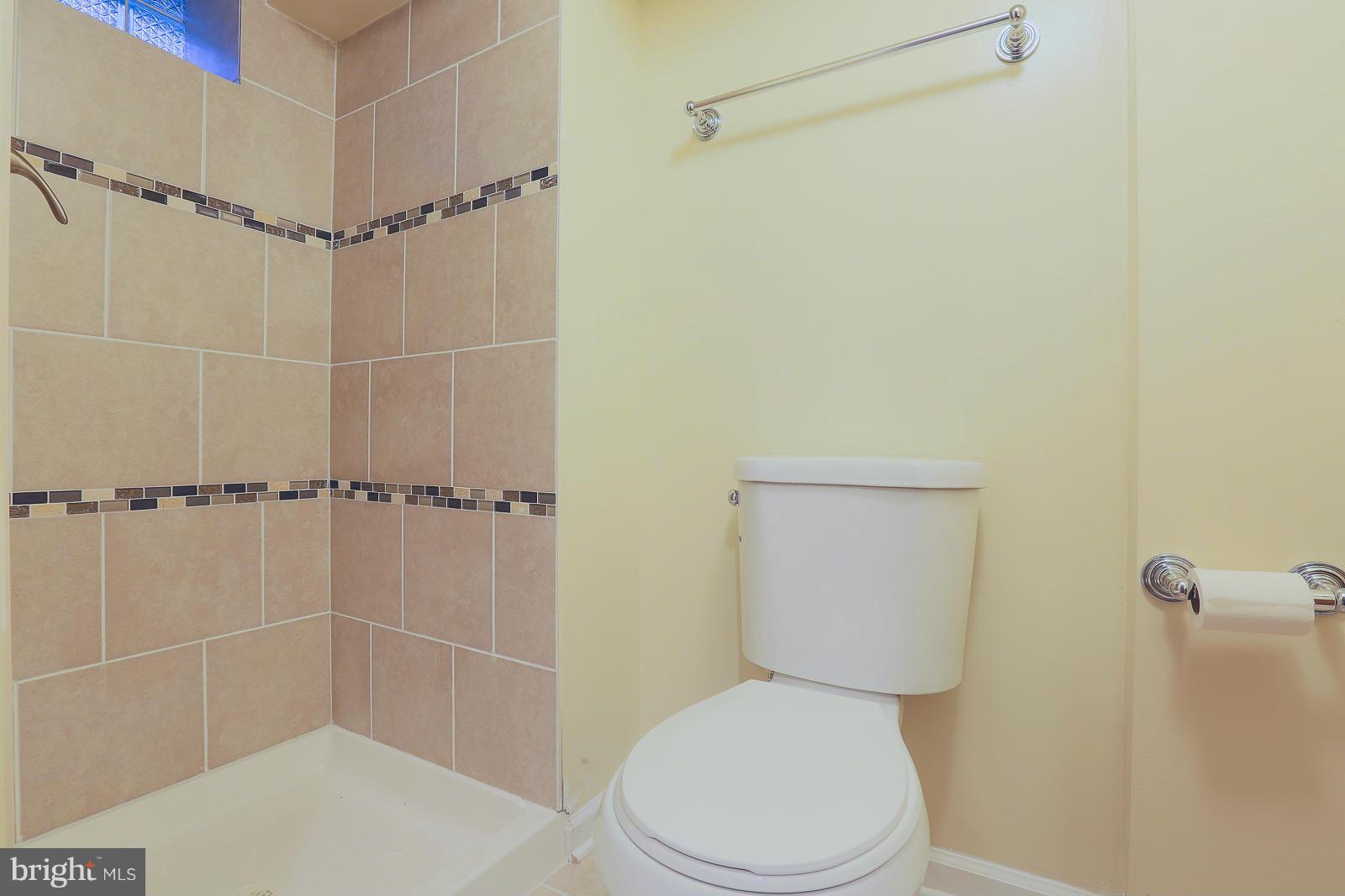 3712 Yolando Road Baltimore, MD 21218 - Photo 27 of 30 Bath