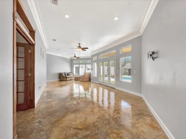 $798,000 | 205 Twin Creek, Lufkin, TX 75904