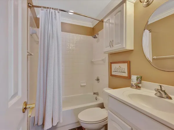 $798,000 | 205 Twin Creek, Lufkin, TX 75904