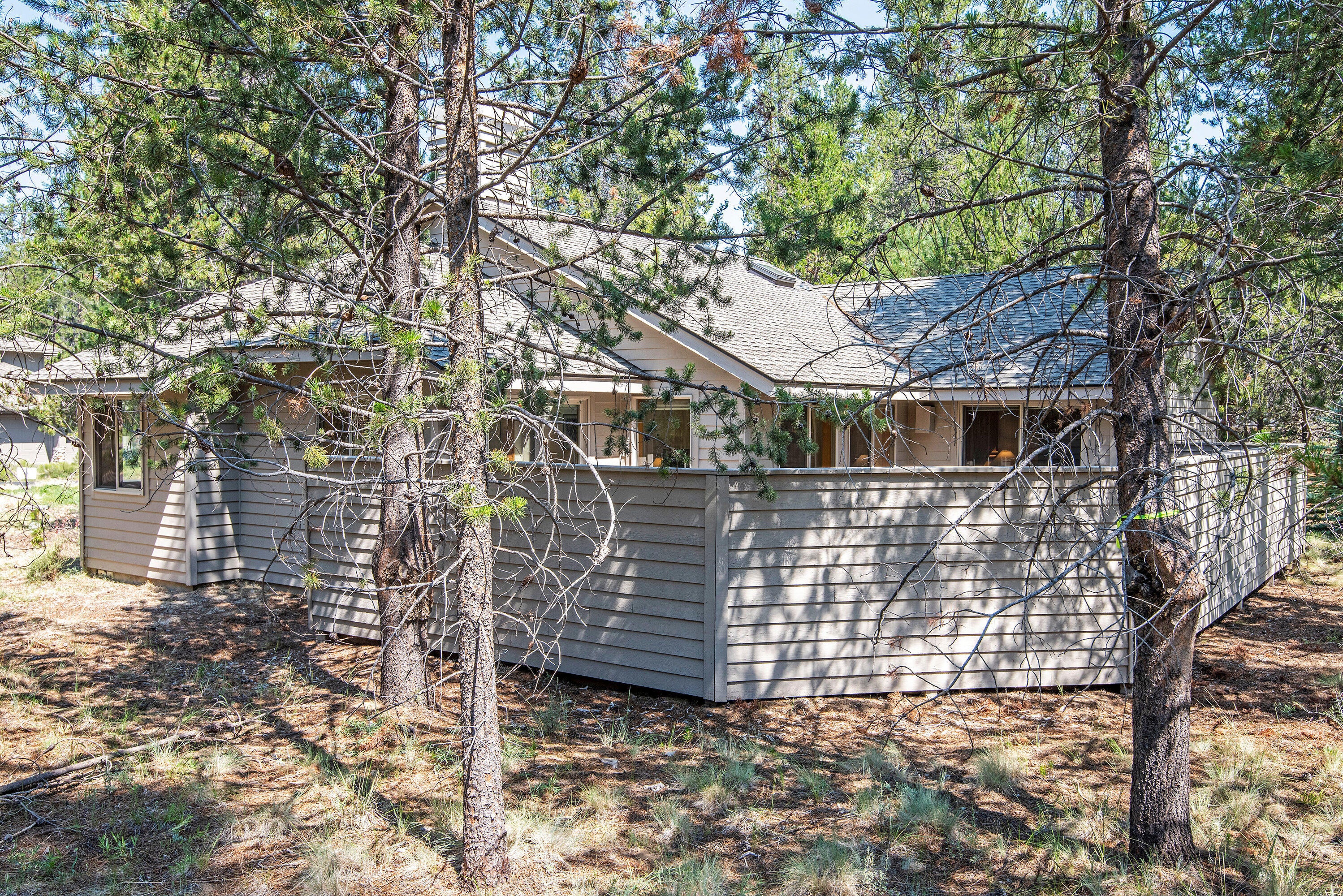 57700 Filbert Lane, Unit 5 Sunriver, OR 97707 - Photo 16 of 18 16