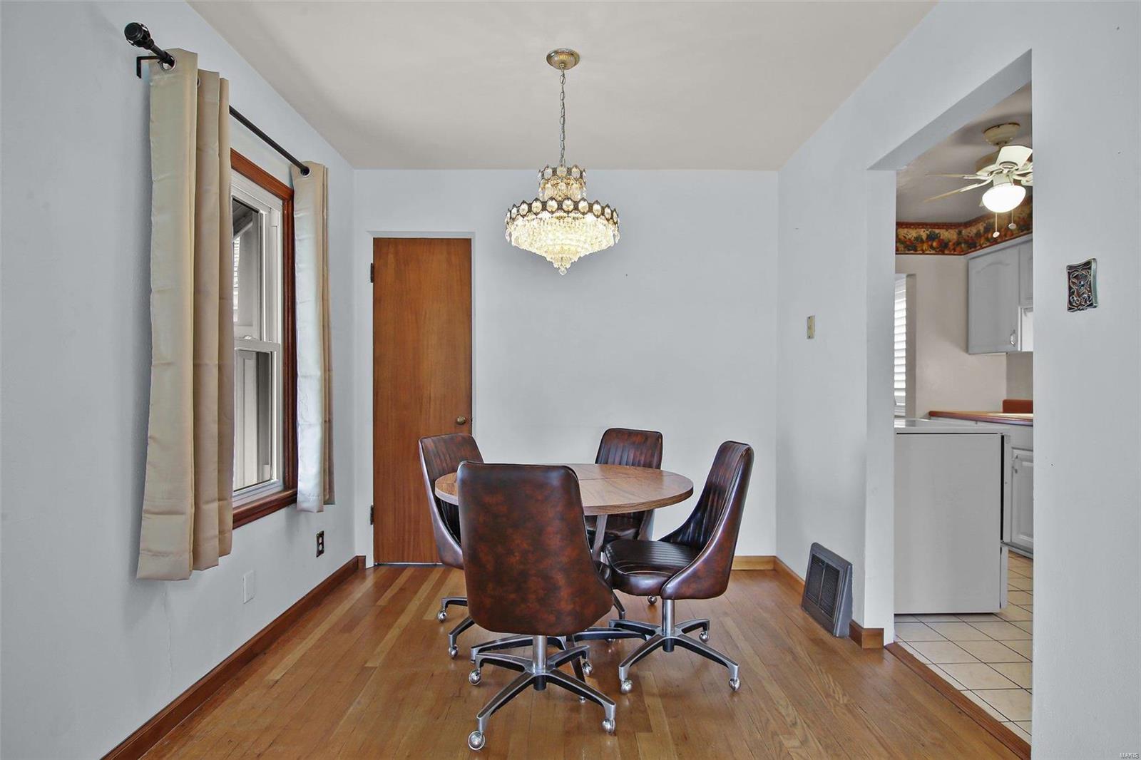 1915 Pontoon Road Granite City, IL 62040 - Photo 6 of 17 Gallery Image 6