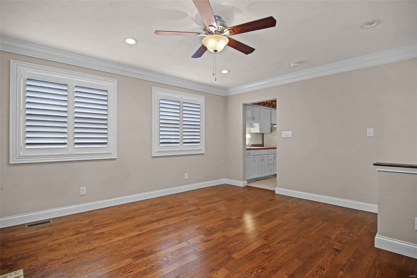1915 Pontoon Road Granite City, IL 62040 - Photo 8 of 17 Gallery Image 8