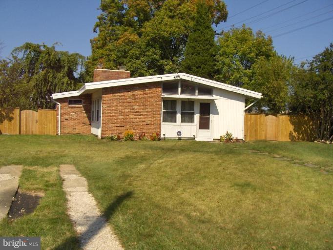 601 Kerwin Road Silver Spring, MD 20901 - Photo 6 of 13 a front view of house with yard