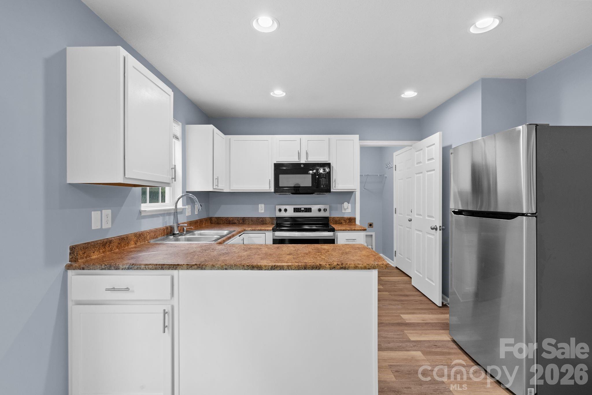120 Alpine Ridge Drive Asheville, NC 28803 - Photo 7 of 28