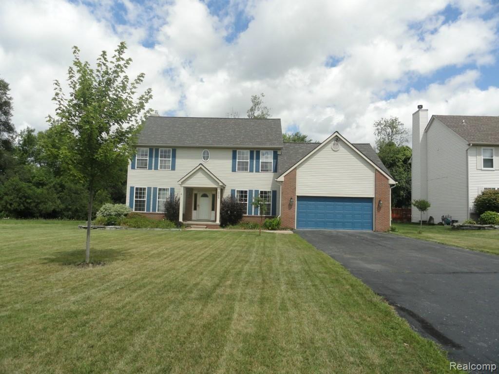 3966 South Boulevard Rochester, MI 48309 - Photo 1 of 18