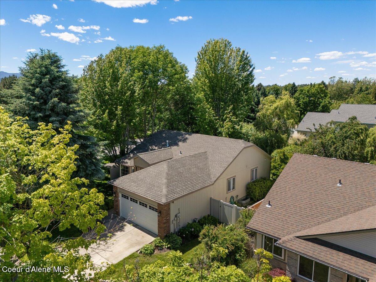 5765 North Carlisle Road Coeur D'Alene, ID 83815 - Photo 4 of 62 03-Aerial Front of Home