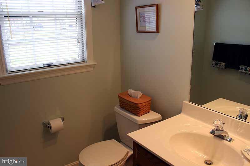 2657 Hazelwood Road Lancaster, PA 17601 - Photo 12 of 28 Gallery Image 12