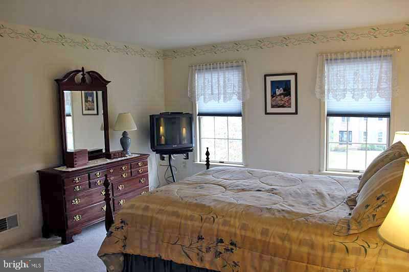 2657 Hazelwood Road Lancaster, PA 17601 - Photo 14 of 28 Gallery Image 14