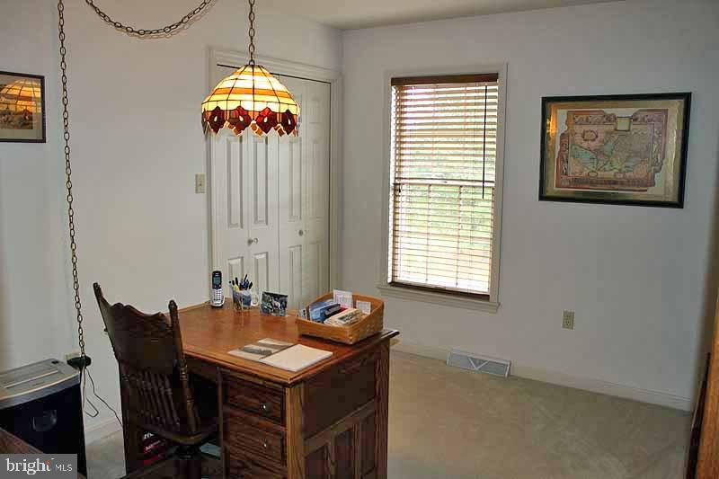 2657 Hazelwood Road Lancaster, PA 17601 - Photo 18 of 28 Gallery Image 18