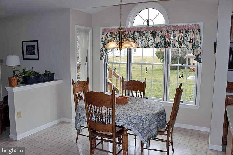 2657 Hazelwood Road Lancaster, PA 17601 - Photo 7 of 28 Gallery Image 7