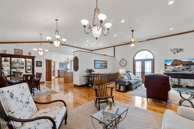 $1,200,000 | 3706 Salem Road, Parrottsville, TN 37843