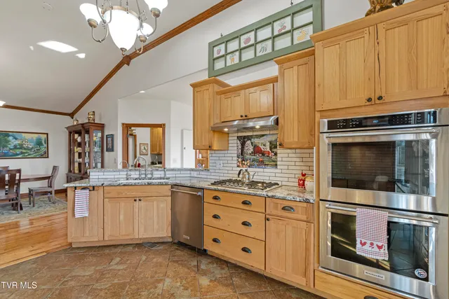 $1,200,000 | 3706 Salem Road, Parrottsville, TN 37843