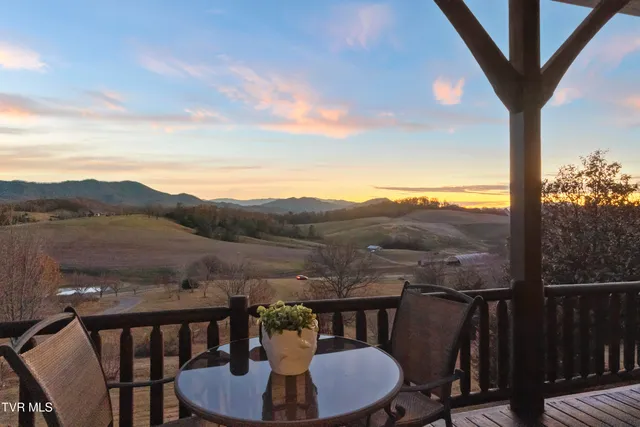 $1,200,000 | 3706 Salem Road, Parrottsville, TN 37843