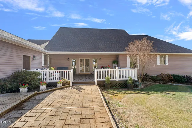 $1,200,000 | 3706 Salem Road, Parrottsville, TN 37843