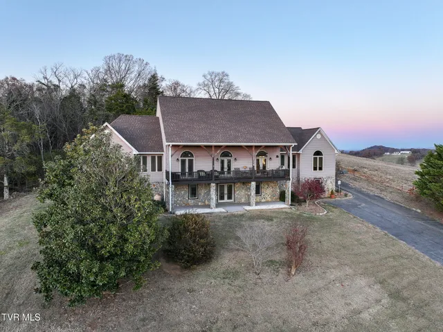 $1,200,000 | 3706 Salem Road, Parrottsville, TN 37843