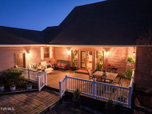 $1,200,000 | 3706 Salem Road, Parrottsville, TN 37843