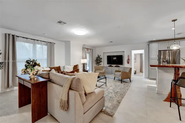 $1,720,000 | 14330 Southwest 20th Street, Davie, FL 33325