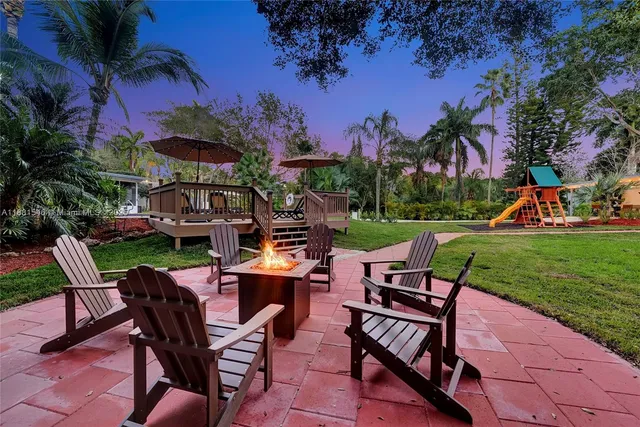 $1,720,000 | 14330 Southwest 20th Street, Davie, FL 33325