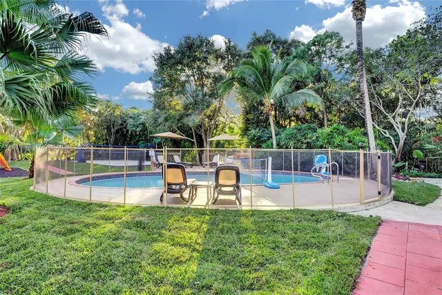 $1,720,000 | 14330 Southwest 20th Street, Davie, FL 33325