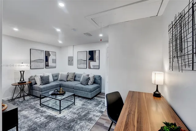 $1,720,000 | 14330 Southwest 20th Street, Davie, FL 33325