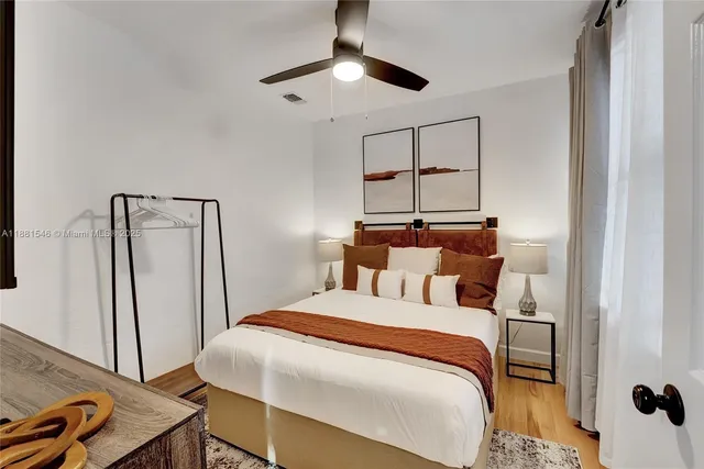 $1,720,000 | 14330 Southwest 20th Street, Davie, FL 33325