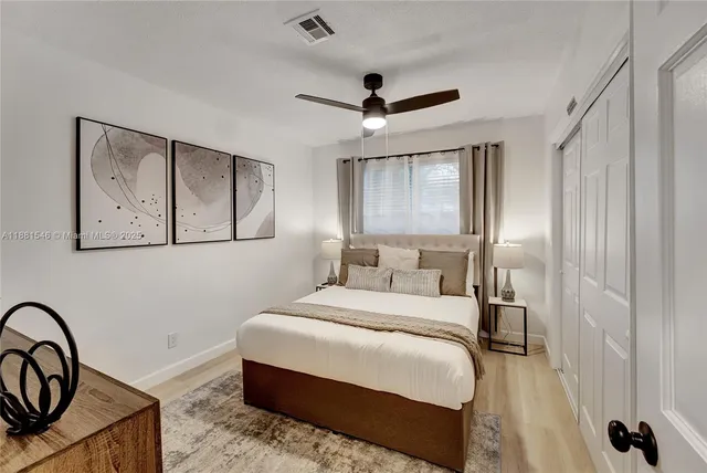 $1,720,000 | 14330 Southwest 20th Street, Davie, FL 33325