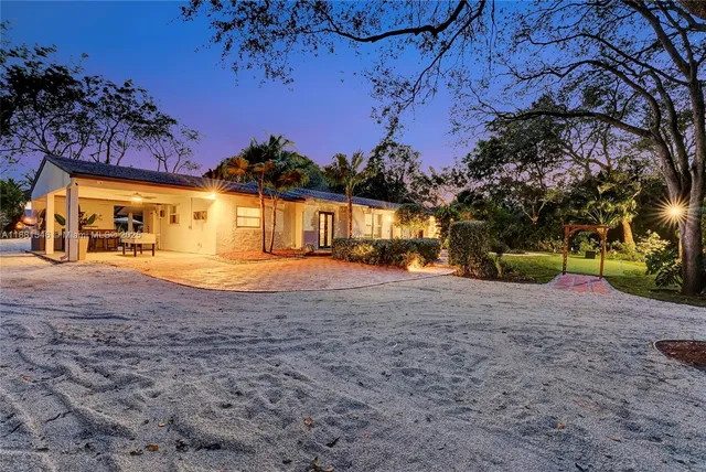 $1,720,000 | 14330 Southwest 20th Street, Davie, FL 33325