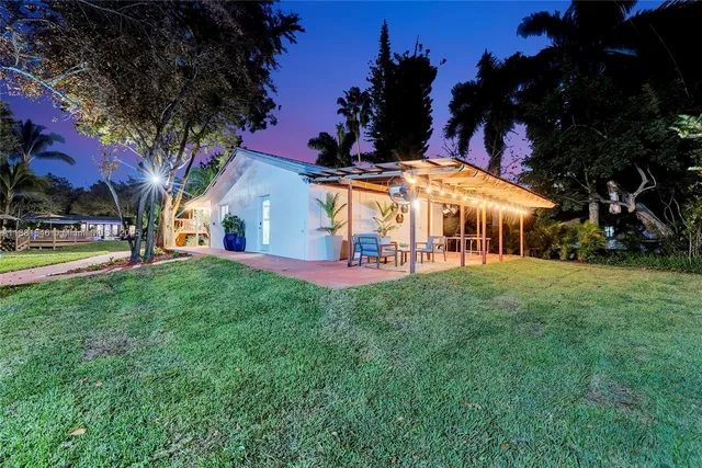 $1,720,000 | 14330 Southwest 20th Street, Davie, FL 33325
