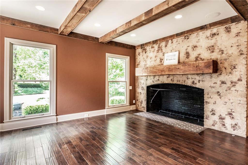 11595 Ditch Road Carmel, IN 46032 - Photo 12 of 59 Gallery Image 12