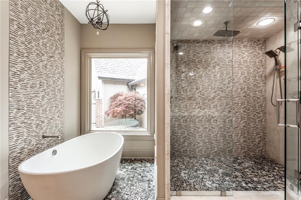 11595 Ditch Road Carmel, IN 46032 - Photo 19 of 59 Gallery Image 19