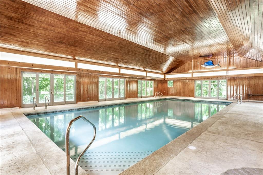 11595 Ditch Road Carmel, IN 46032 - Photo 20 of 59 Gallery Image 20