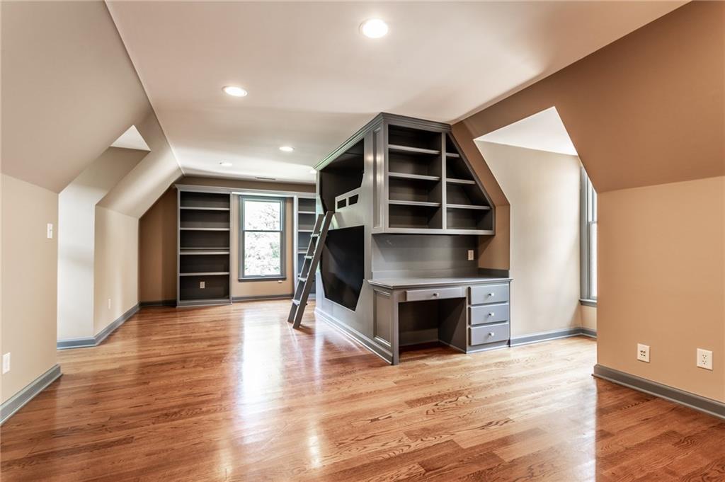 11595 Ditch Road Carmel, IN 46032 - Photo 29 of 59 Gallery Image 29