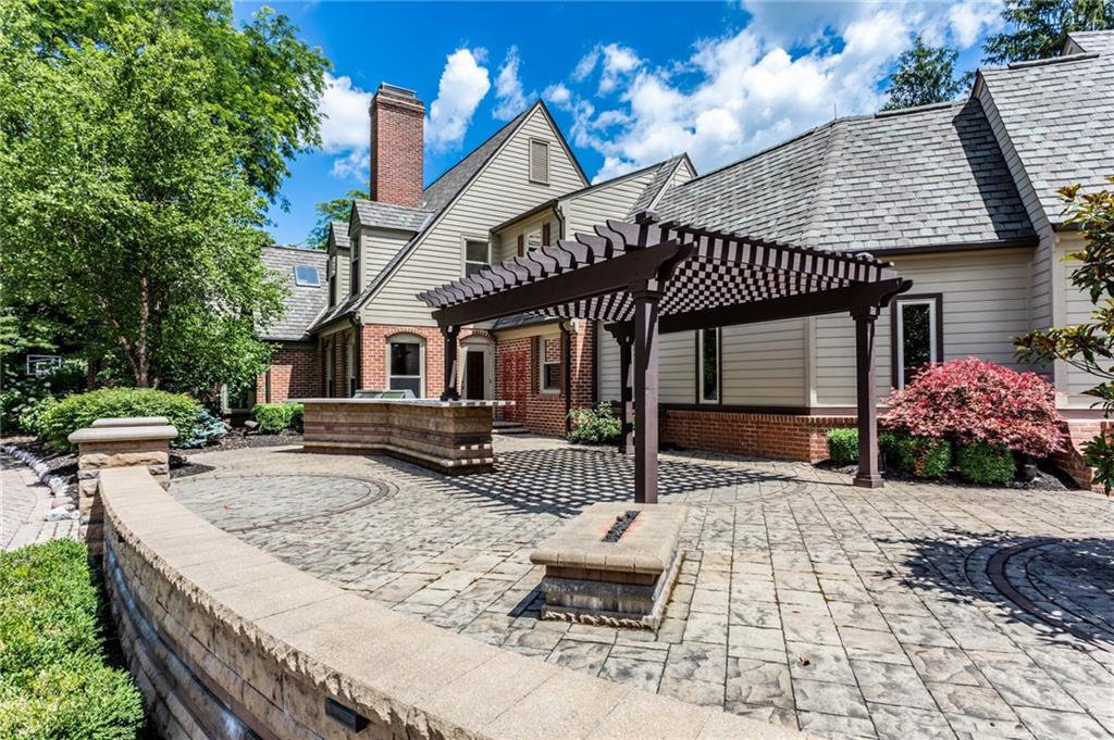 11595 Ditch Road Carmel, IN 46032 - Photo 3 of 59 Gallery Image 3
