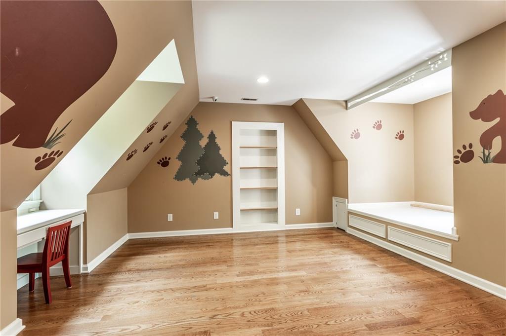 11595 Ditch Road Carmel, IN 46032 - Photo 34 of 59 Gallery Image 34