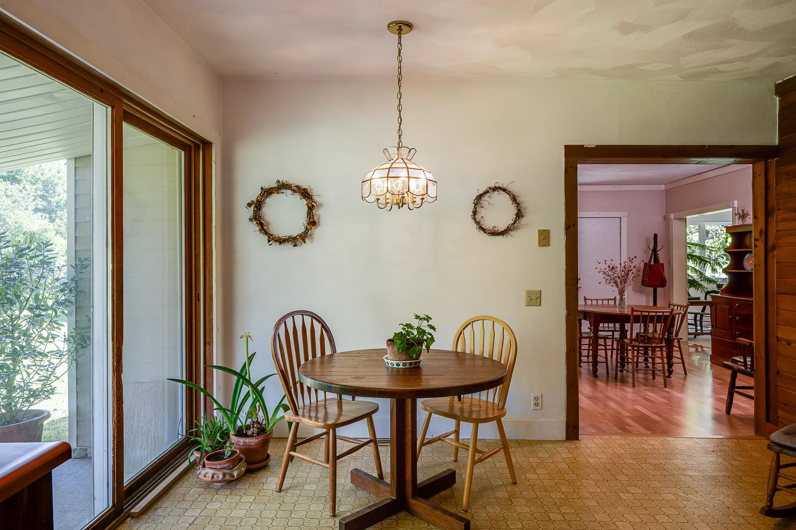 3402 Rutland Dunn Town Line Road Stoughton, WI 53589 - Photo 11 of 88