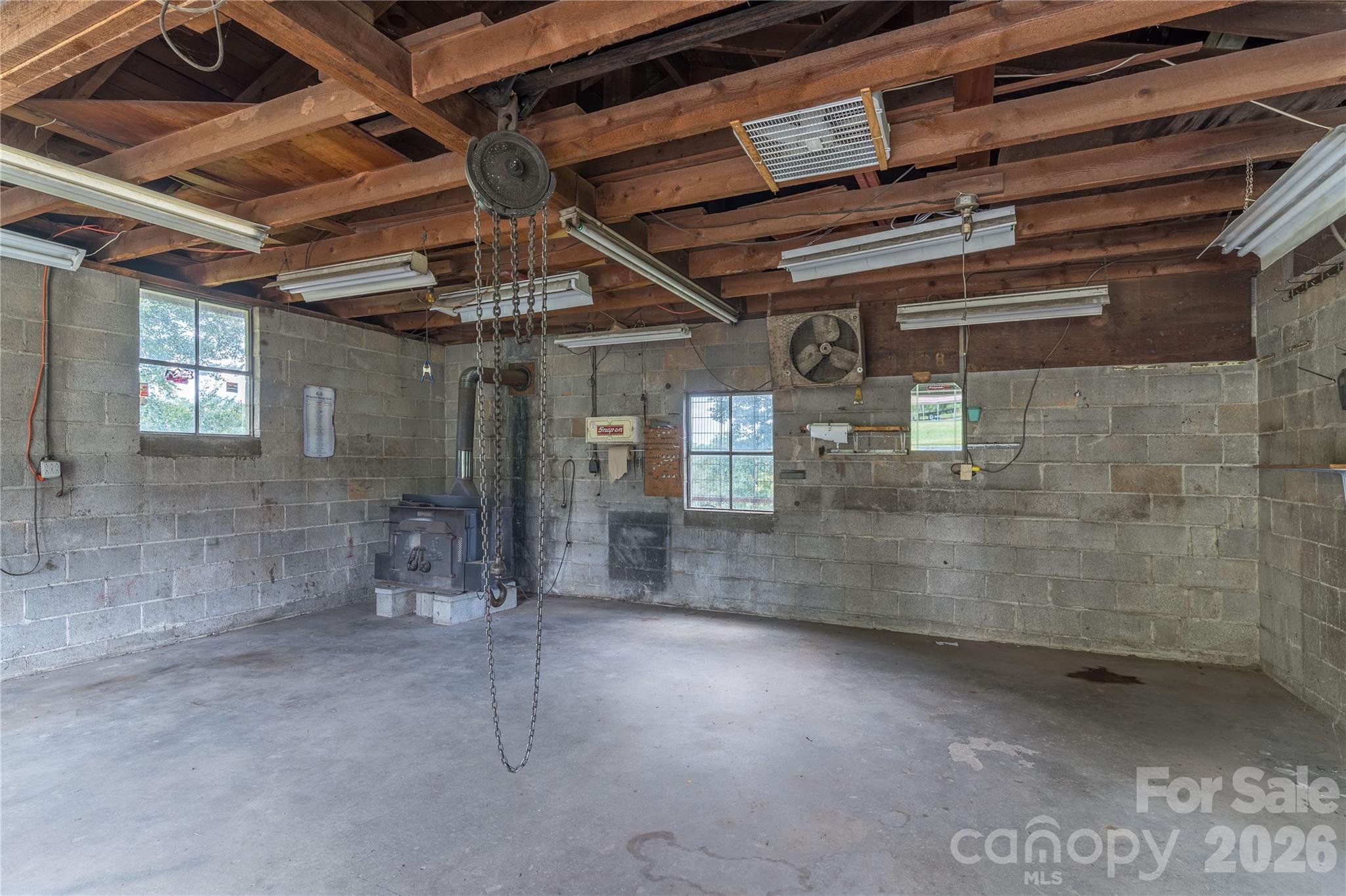 5271 Harris Farm Road Hickory, NC 28602 - Photo 39 of 41 Gallery Image 39