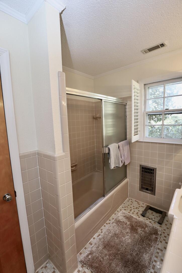 450 Ulmer Street Elloree, SC 29047 - Photo 68 of 117