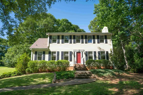 $364,900 | 100 Shenandoah Drive, Moore, SC 29369