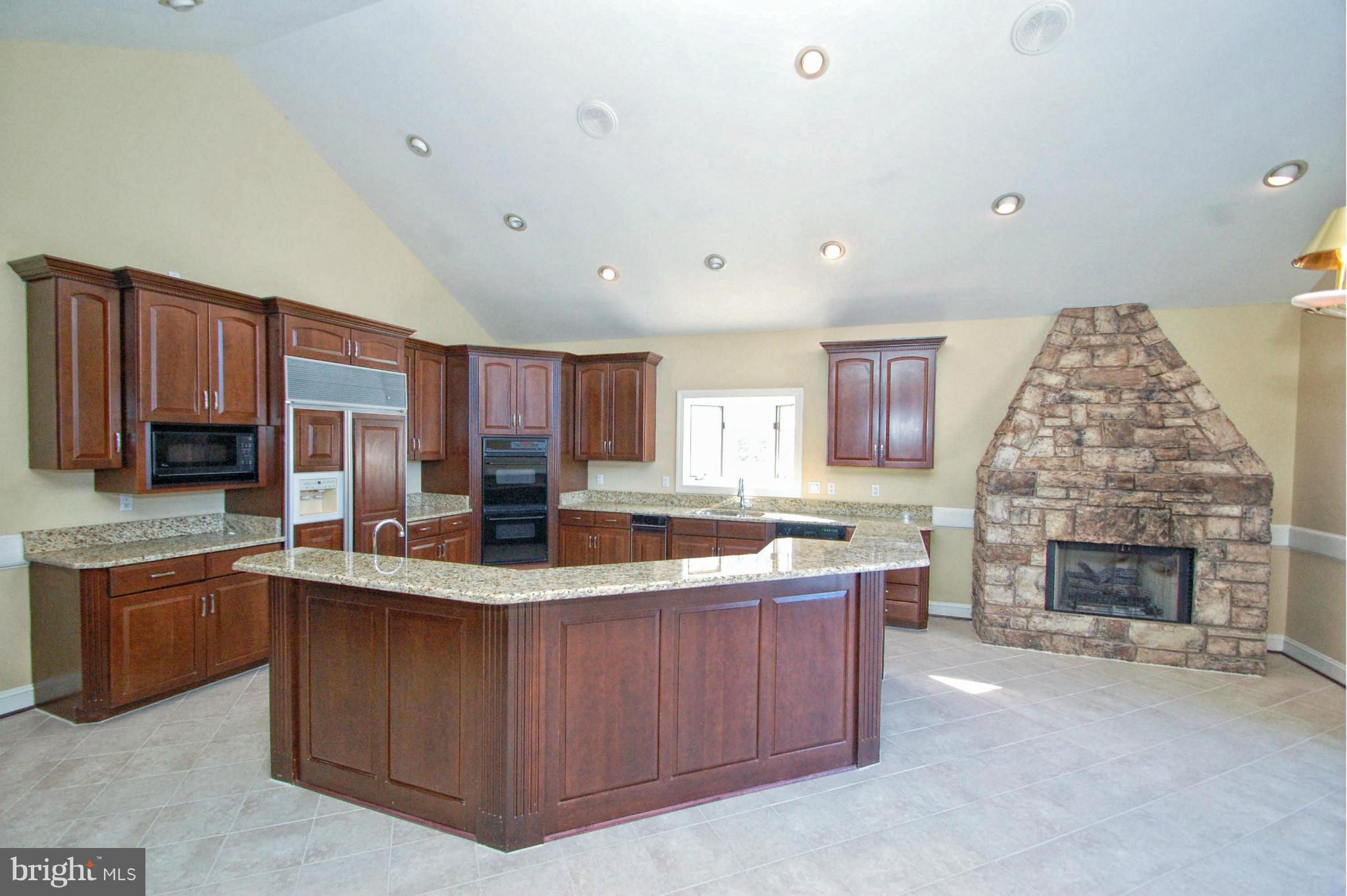 146 Clear Back Road Front Royal, VA 22630 - Photo 11 of 30 Kitchen