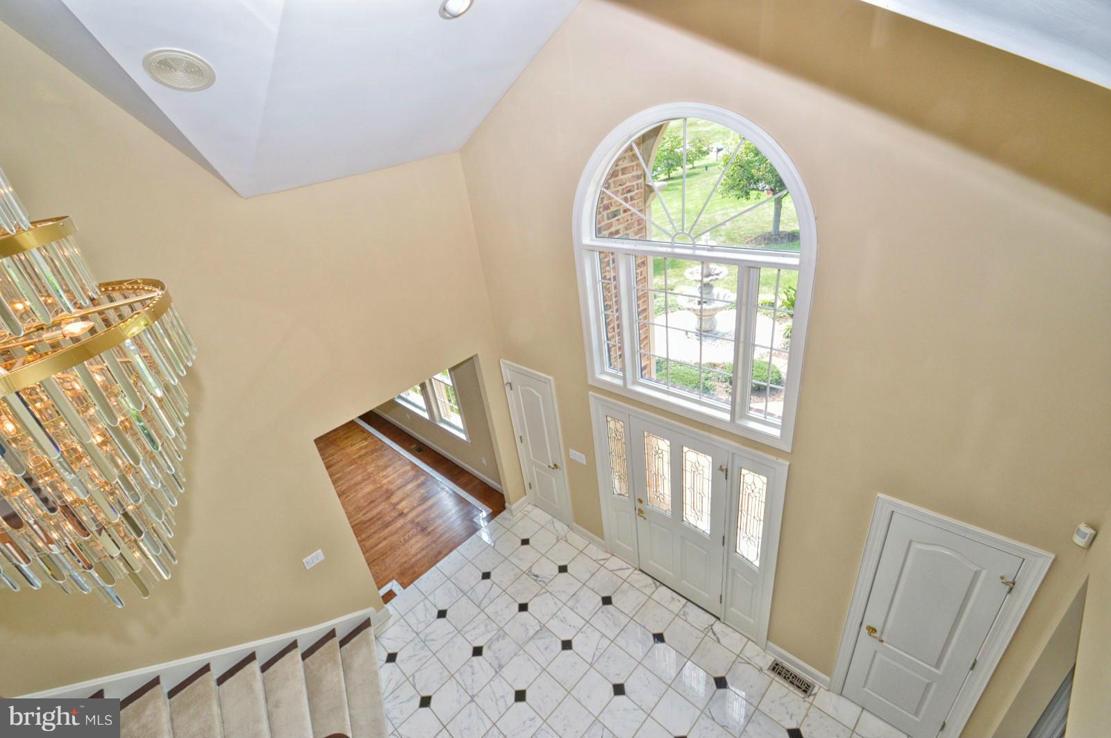 146 Clear Back Road Front Royal, VA 22630 - Photo 20 of 30 Interior (General)