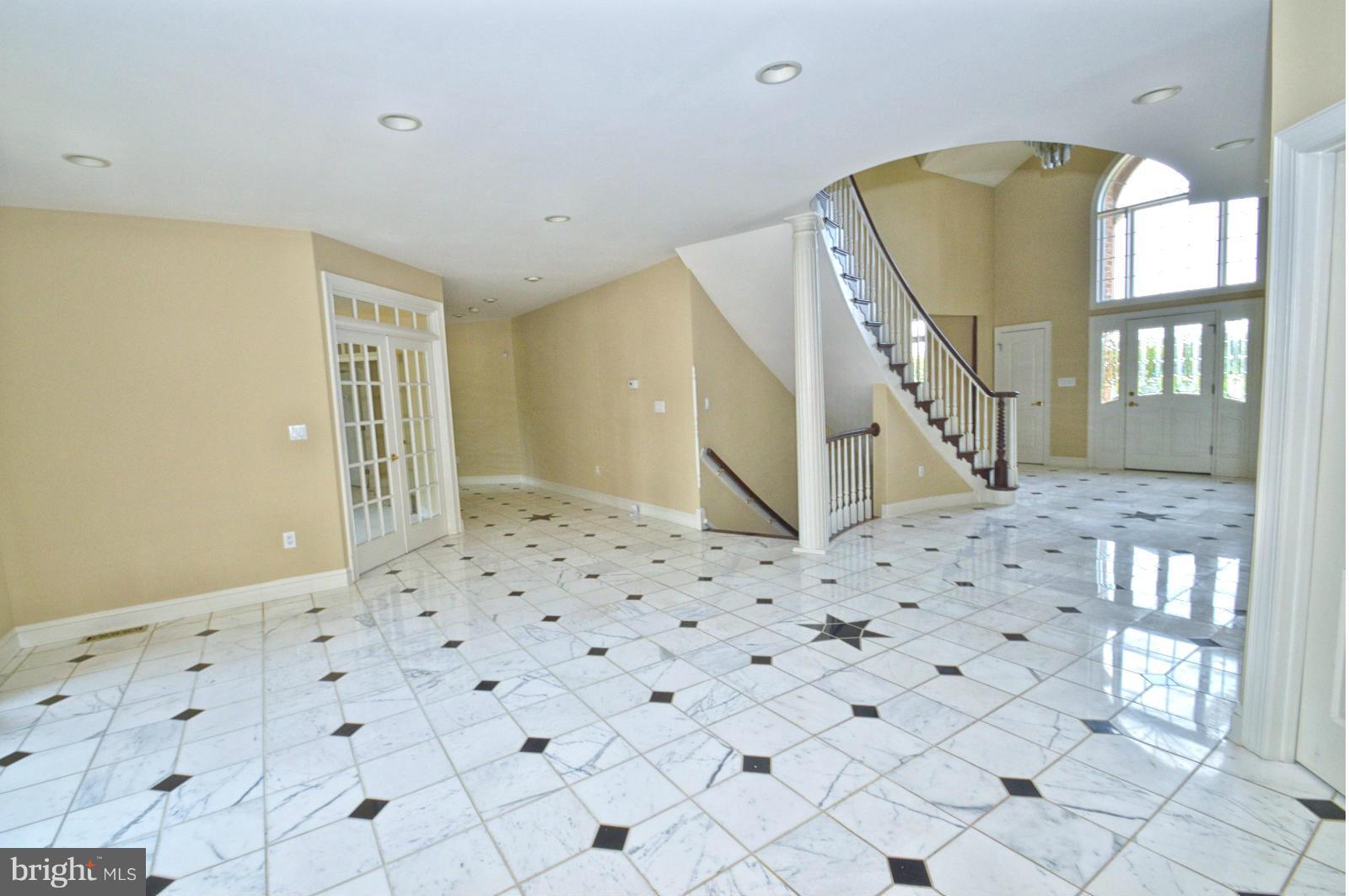 146 Clear Back Road Front Royal, VA 22630 - Photo 21 of 30 Interior (General)