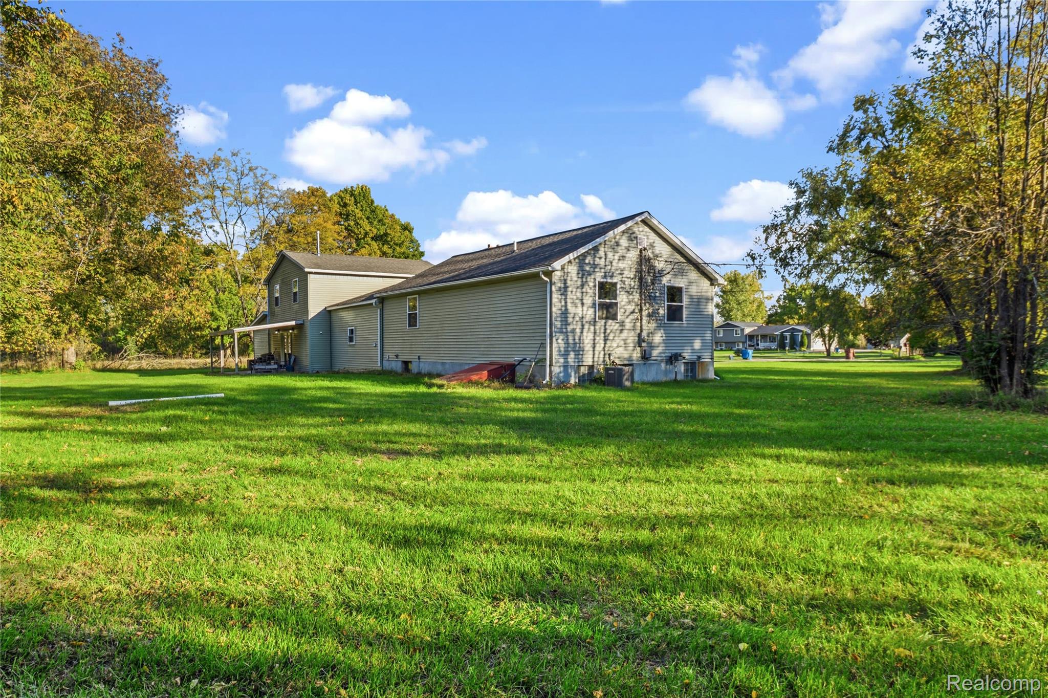 9448 McAfee Road Montrose, MI 48457 - Photo 30 of 31 30_hdr5.jpg