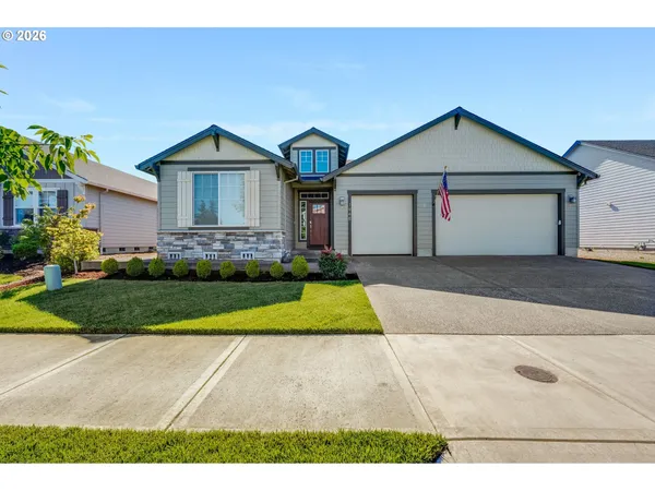 $765,000 | 1948 North Ivy Street, Canby, OR 97013