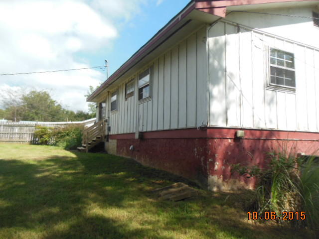1006 Shellmound Road Jasper, TN 37347 - Photo 6 of 19 DSCN0954