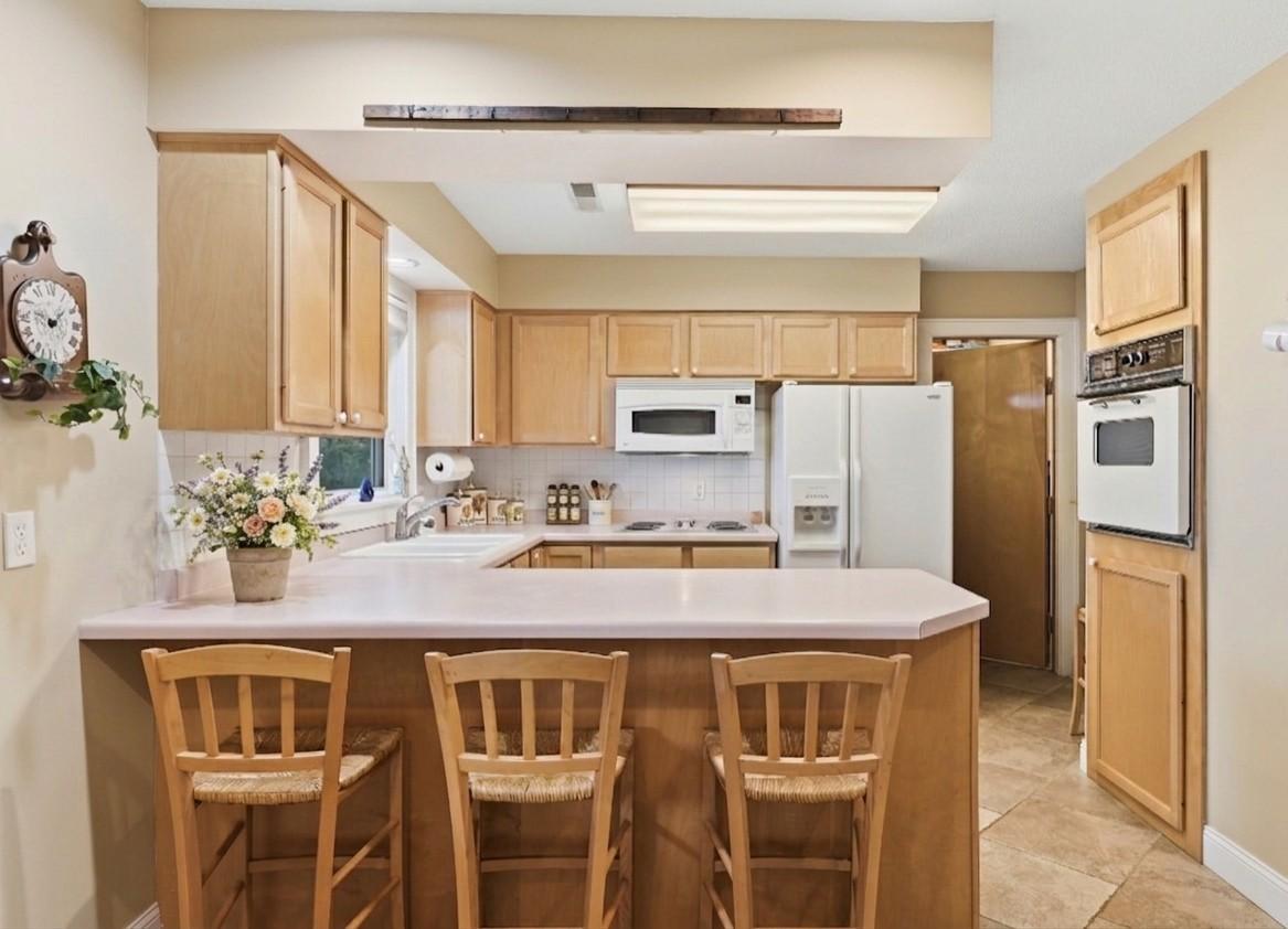 272 Cove Road Hudson, WI 54016 - Photo 12 of 32 Gallery Image 12