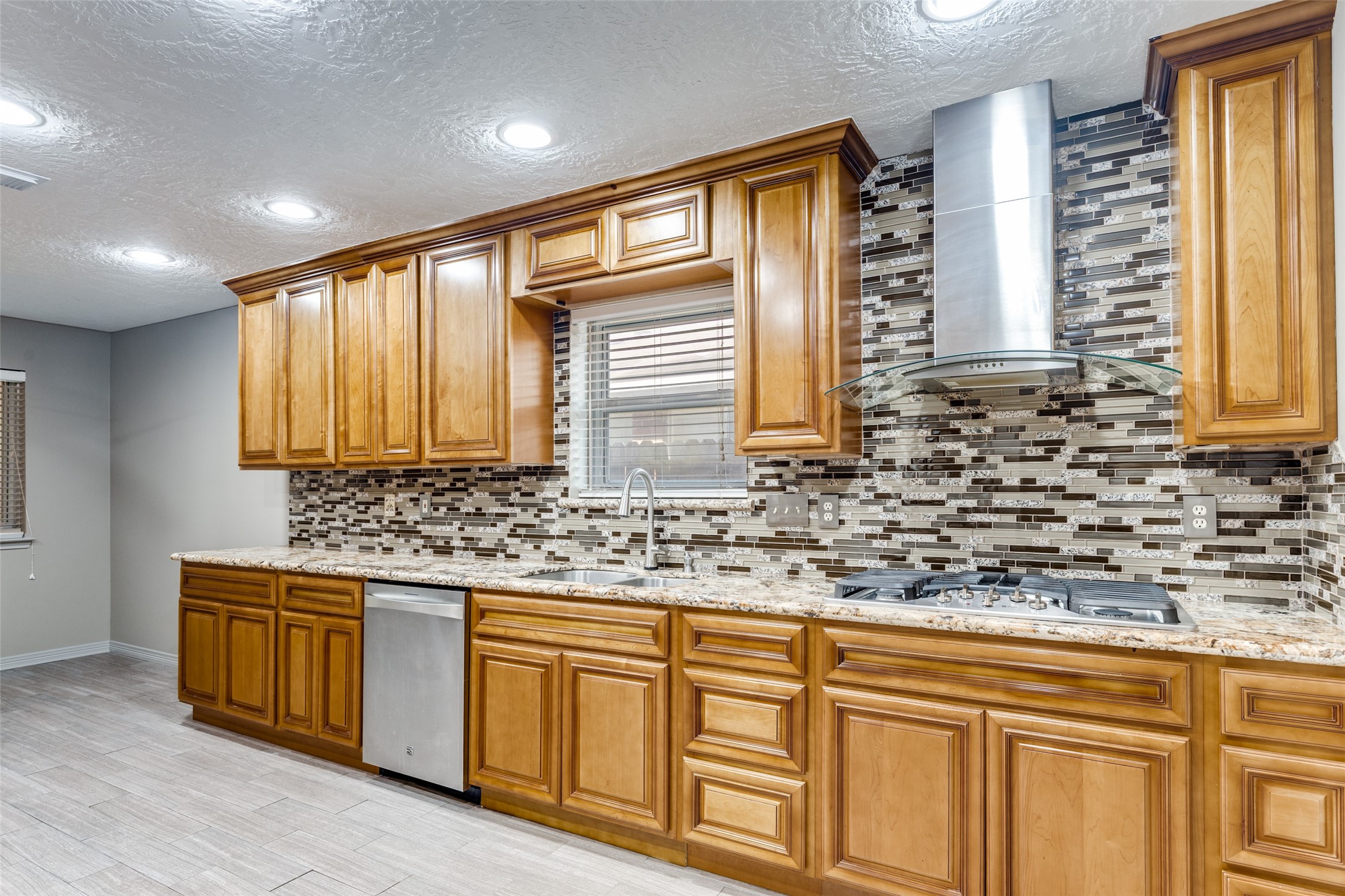 28803 Raestone Street Spring, TX 77386 - Photo 8 of 25 ample counter space