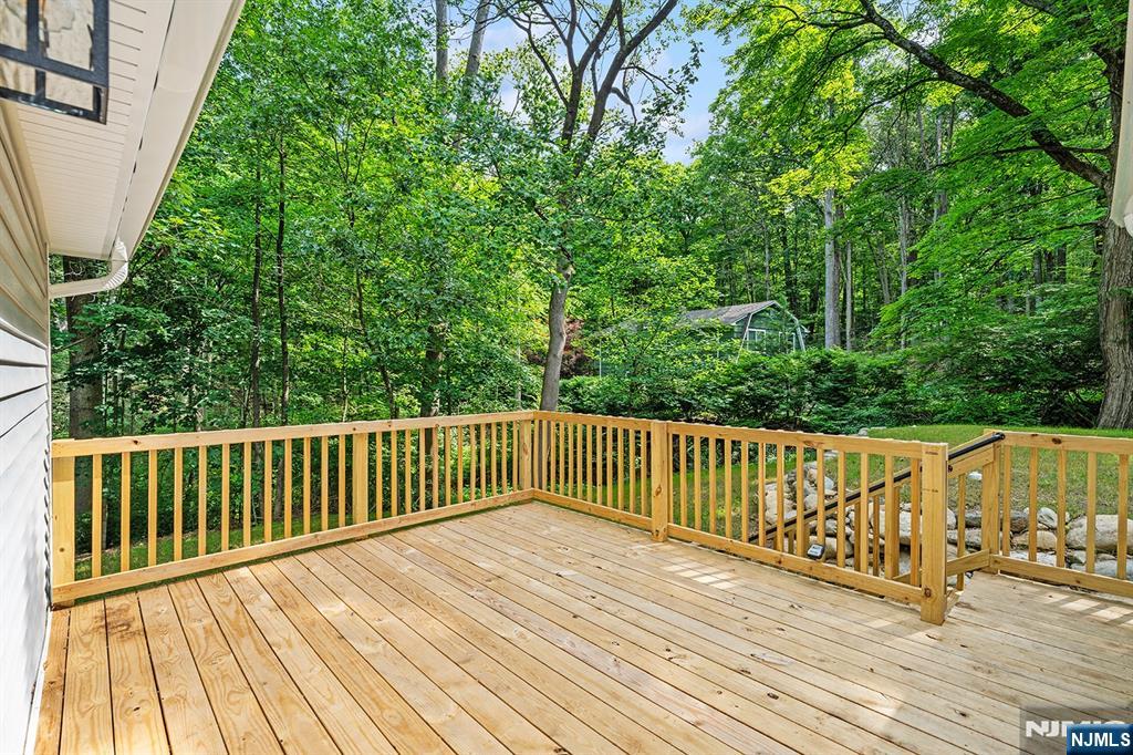 39 Old Road Ringwood, NJ 07456 - Photo 24 of 27