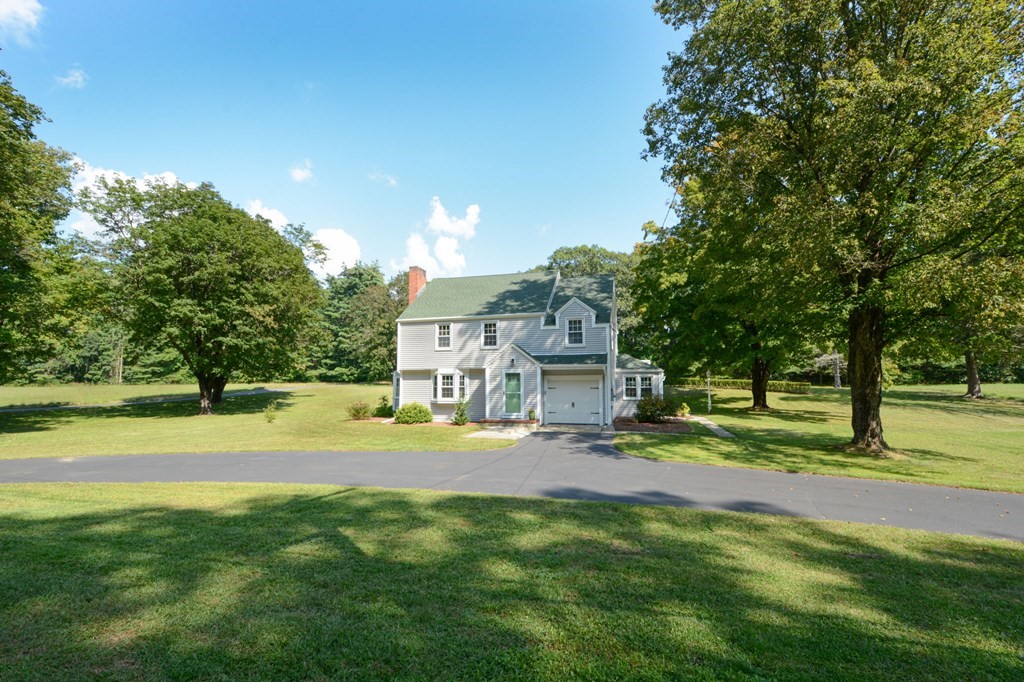 59 Greenwich Road Ware, MA 01082 - Photo 3 of 39