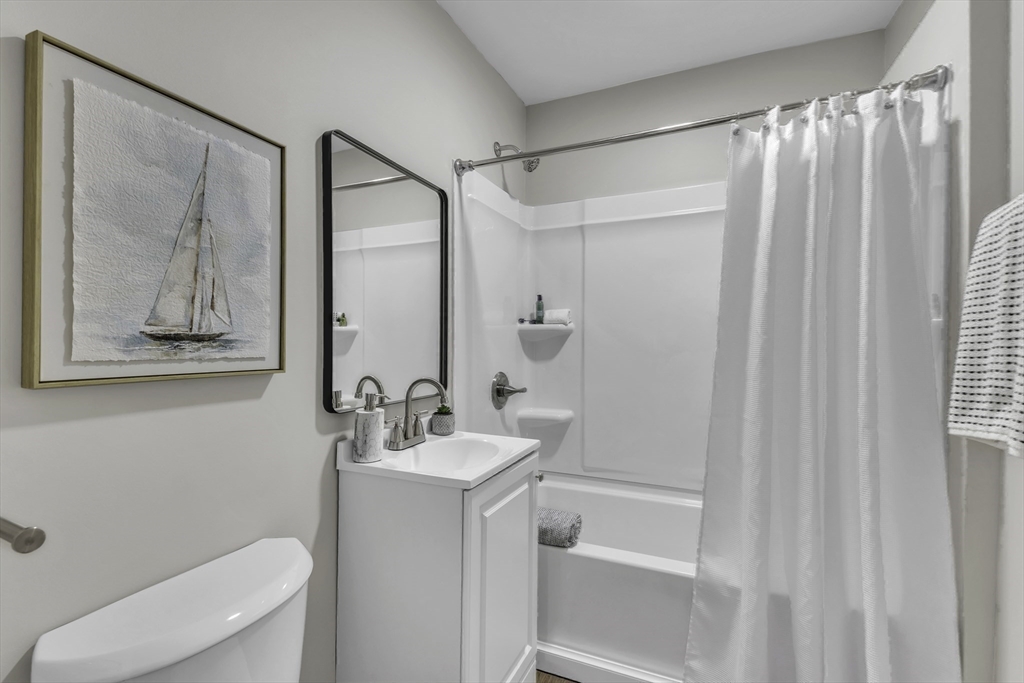 110 Quincy Street Springfield, MA 01109 - Photo 24 of 32 Gallery Image 24